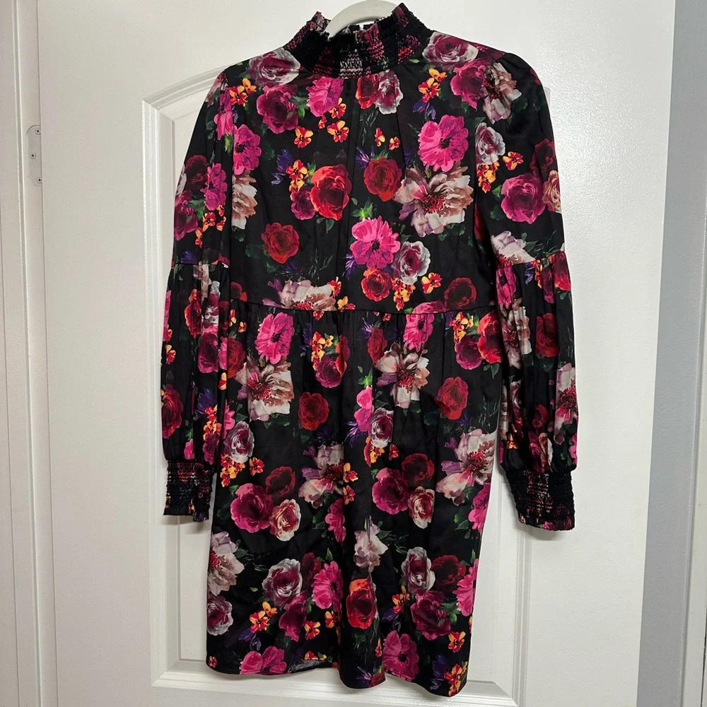 Floral Dress - Picture 2 of 4